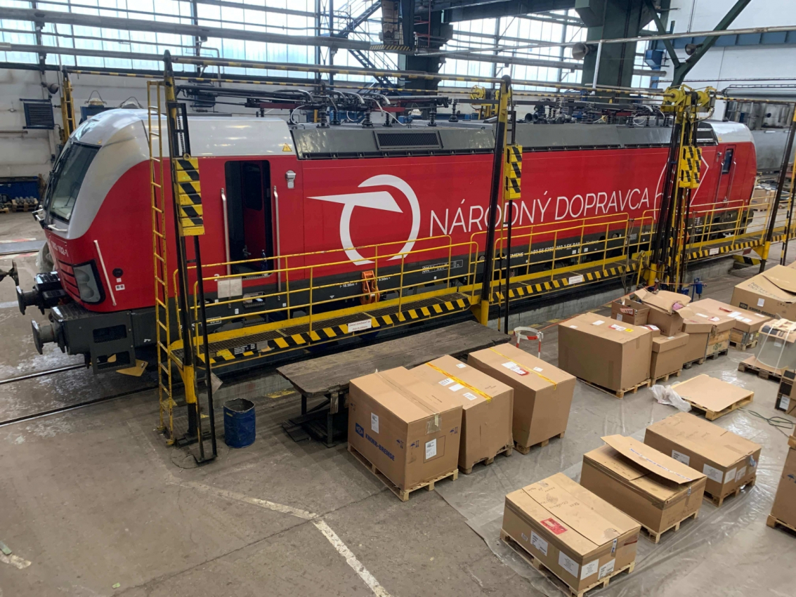 Najazdil viac ako milión kilometrov. Jeden z našich rušňov prešiel kompletnou revíziou